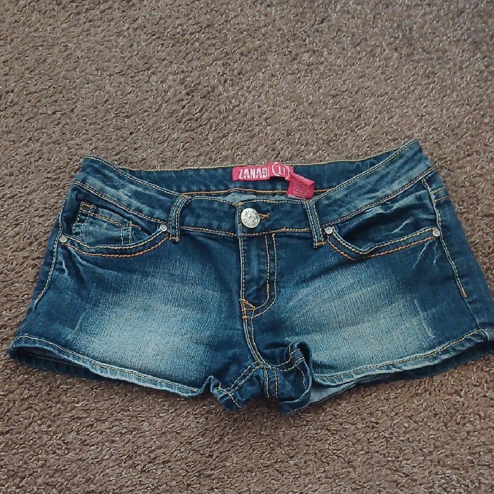 Zana Di Women's Jweled Denim Shorts - Picture 1 of 13